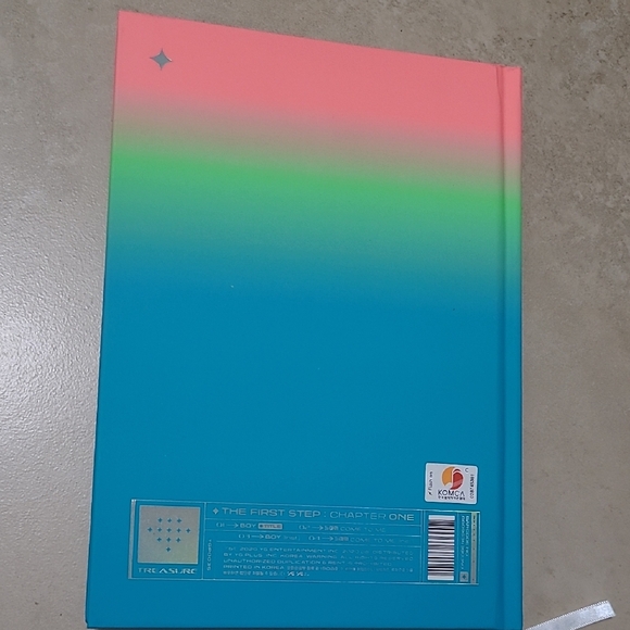 TREASURE The First Step: Chapter One Album - Picture 2 of 3